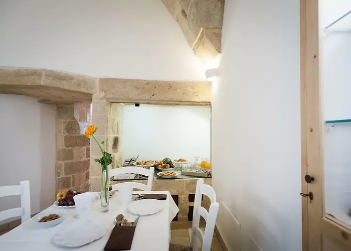 Donnantonietta - Nobile Dimora Bed and Breakfast 4*