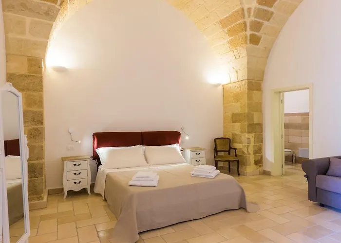 Donnantonietta - Nobile Dimora Bed and Breakfast 4*